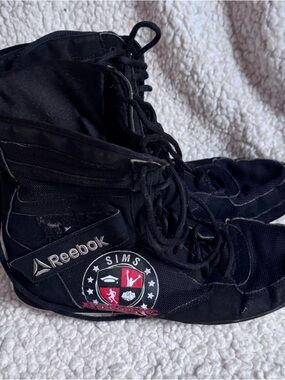 Reebok Black Lace-Up Boxing Boots with SIMS Patch